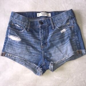 Abercrombie and Fitch high-waisted, short shorts